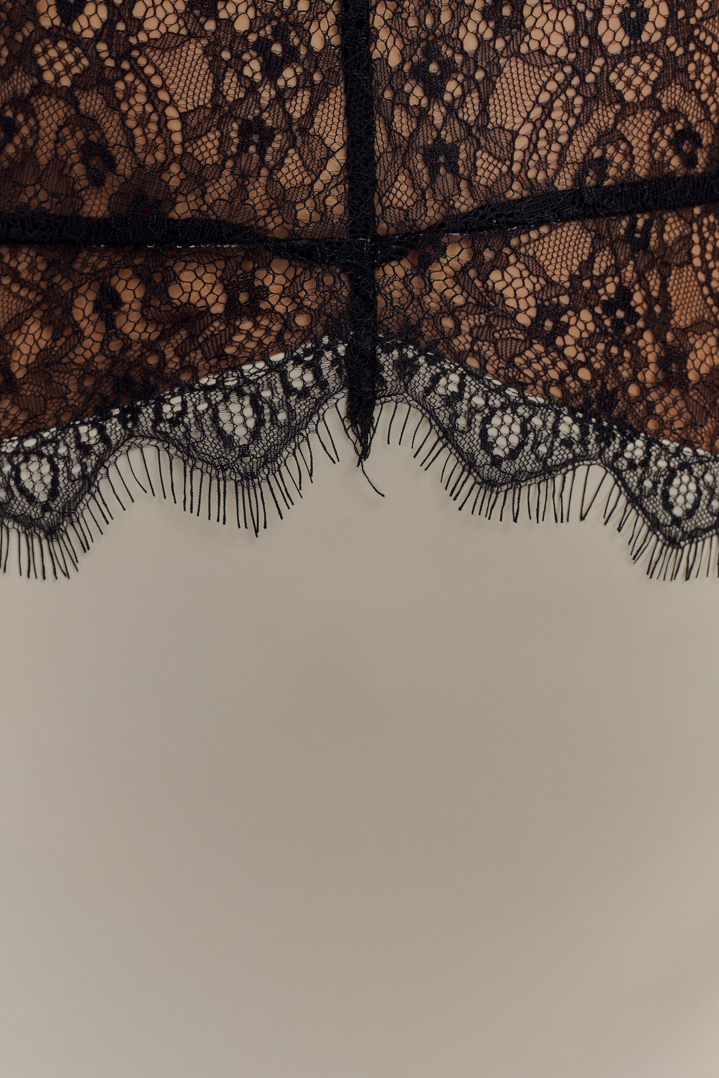Nelle™| Robe Maxi Dentelle Élégante