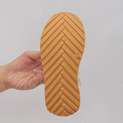Naya™ | Baskets orthopédiques minimalistes