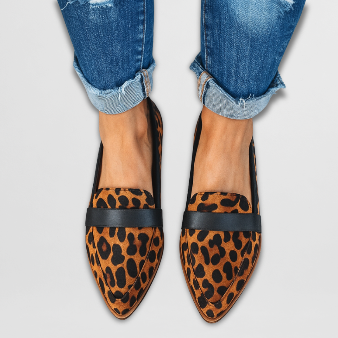Iris™ | Mocassins en suédine taupe à bout pointu