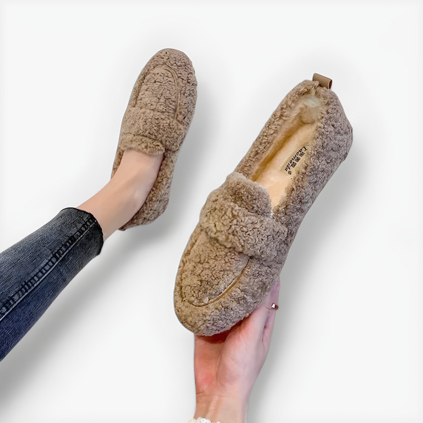 Solène™ | Mules douces antidérapantes — chaleur cocon, style facile, sécurité à chaque pas